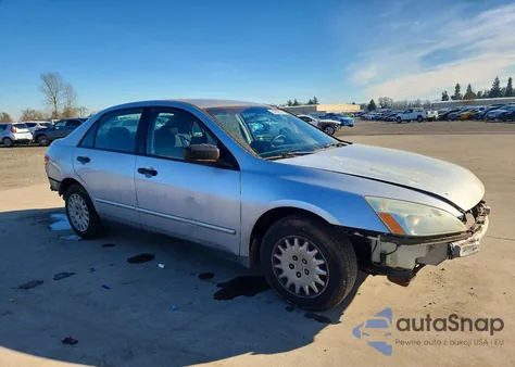 2004 Honda Accord Dx z USA, uszkodzony, nr VIN 1HGCM56144A131612